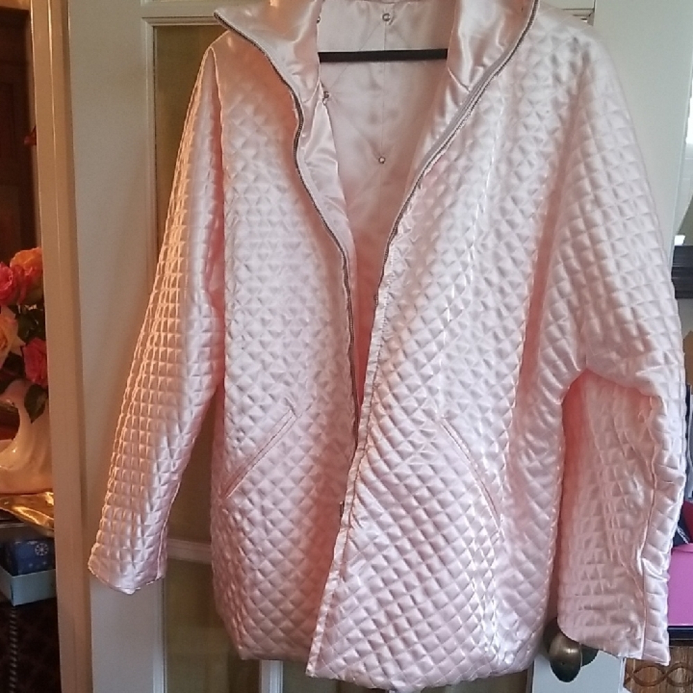 St. John Pink Puffer Jacket with Quilted Design